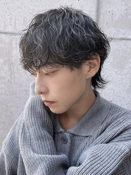 ロンドガルマン 名古屋(Lond GULLMAN) ゆるい波巻きパーマ