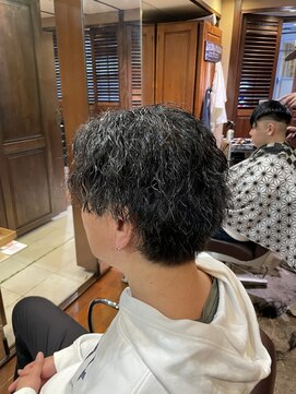 リットジェンツ 千葉(Lit Gents) カット&ツイストスパイラルパーマ【SHOHEI】