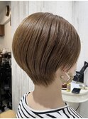 メリハリ前下がりショート