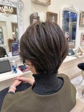 フェリー 有明ガーデン店(FEERIE) ナチュラル◆白髪ぼかしハイライト