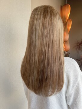 コレットヘア(Colette hair) ナチュラルベージュ