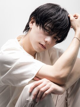 ユーフォリア 渋谷グランデ(Euphoria SHIBUYA GRANDE) ラウンドマッシュ　ツーブロック　刈り上げ　ダークグレー