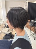 ショートボブ