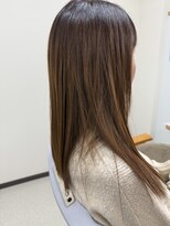 アルバ(aLba)&nbsp;【村上　慶太】ツヤ髪セミロング　《江坂駅/ツヤ髪セミロング》