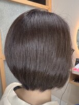 イゾラ(isola)&nbsp;【isola】大人ボブ/ショートボブ/簡単まとまるヘア