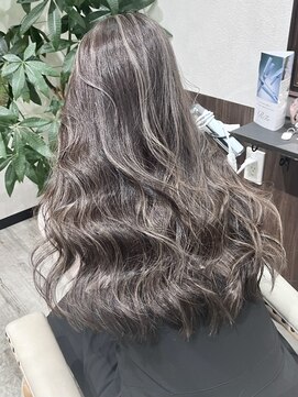 ベルヘアーデザイン 堺東(Belle hair Design) コントラストハイライト/外国人風/レイヤーカット/堺東