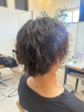 クロエバイラヴィズム 郡山さくら通り店(CLOE by LUVISM) ツイストスパイラルパーマ・強め