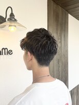 フェイム(FaMe)&nbsp;ツーブロック×波巻きパーマ