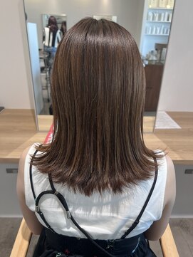 バルオン(BAR:ON) 【BAR:ON】大人美髪ミディアム×アッシュカラー