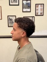 スカイマスターバーバー 渋谷(SKY MASTER BARBER)&nbsp;テーパーフェード[渋谷/理容室/メンズ/バーバー/眉毛カット]