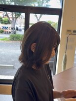 ルームズアンドルーツ(ROOMS&ROOTS)&nbsp;くびれボブ / olive beige