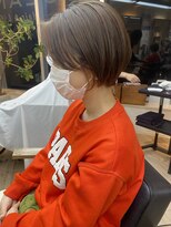 オーシャン(Ocean)&nbsp;［OCEAN Hair&Life 水田成美］前髪なしショート/束感ショート