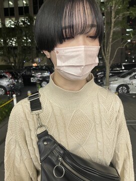 ロロネー 梅田(Lolonois) 【Lolonois梅田】マッシュショート 長岡香織