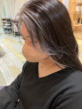 ヘアークラフト アニー 南郷18丁目店(HAIR CRAFT Annie) 顔まわりブリーチカラー