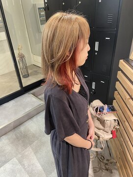 アイリー 名古屋(A/LEE) インナーカラー×レッドカラー