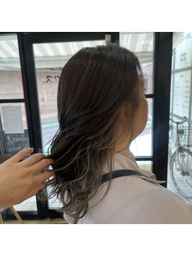 インパークス 新越谷店(INPARKS) インナー ホワイトカラー