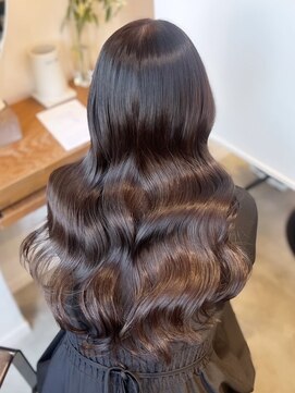 ムニカ 表参道(Munica) お出かけ前に30分で可愛く！韓国風ヨシンモリ