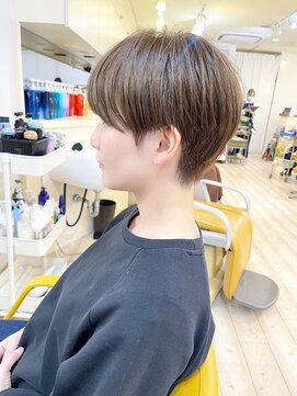 モリオ フロム ロンドン 成増店 【morio成増 セリザワ】ショートボブ アッシュベージュ