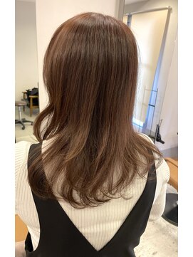 ジィップクリニカ(Zip clinica) レイヤー チョコレートブラウン 担当近森