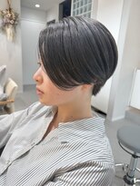 トーネ(to-ne,)&nbsp;重めマッシュショート
