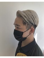 メンズヘア アリエス(men's hair ARIES)&nbsp;ホワイトカラー×ナチュラルショート
