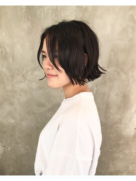 ヘルベチカ・ヘア(Helvetica hair) [helvetica hair]ブラックネイビーBOB