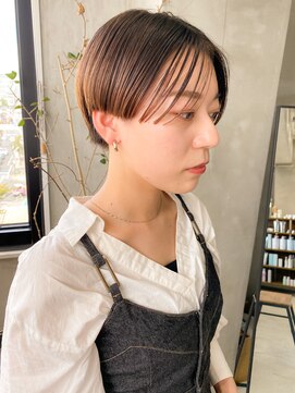 テトヘアー(teto hair) ハンサムショート 束感 前髪なし クール ナチュラル ボブ