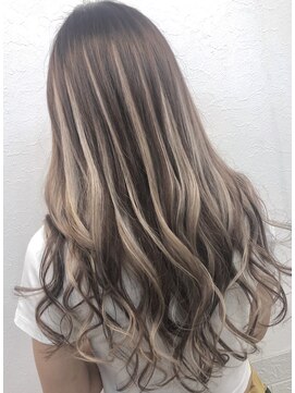 ライブトレア(LIVE TOREA) エクステハイライト