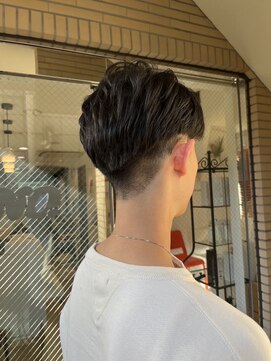 アノ 成城(ano) 刈り上げスタイル