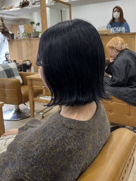 メアリー バイ メリー(marry by merry) 【立町メアリーバイメリー】☆切りっぱなしボブブルーブラック☆