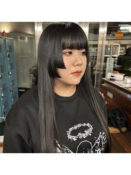 ギフトサニーサイド(gift sunny side) ２段姫カット/黒髪/ロング/ストレート