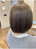 艶カラー×ライン感のあるデザイン