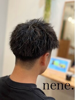 ネネ(nene.)の写真/お仕事帰りにも立ち寄れる！トレンドから、ビジネスへアまでメンズメニューも豊富な品揃え◎希望のstyleに!