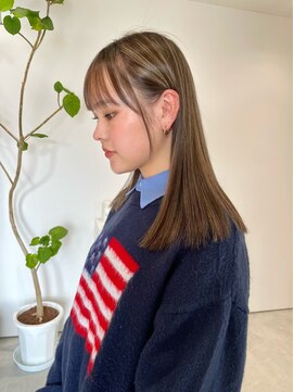 ウクク(UCUCU) くすみベージュハイライト