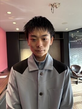 バチカ(BATICA) 無造作ショート