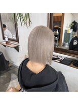 カーキ 甲府(khaki)&nbsp;王道可愛い  ハイトーン×ボブ
