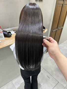 フェリア 松山(Feria) 【Feria松山】白石の美髪矯正☆