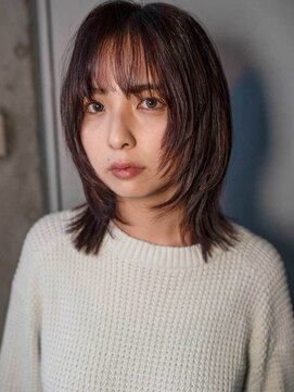 ホロン 池袋(HOLON) 池袋HOLON【ナチュラルウルフ/レイヤーカット/似合わせカット】