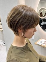 イルームバイリンクス 大宮(ILLUME by LINKTH) 丸みショート/オリーブベージュ/大人ショート