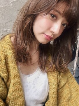 ベル 表参道店(Belle) ふんわりミディ×マロンベージュ〔Belle表参道〕