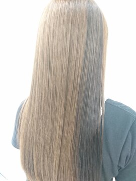 ヘア ディレクション ギルダーツ(HAIR direction GILDARTS) ツヤツヤストレート&グレージュ