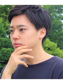 アーヌ エヌン(Anu Nn) ウルフサイドグラデーション