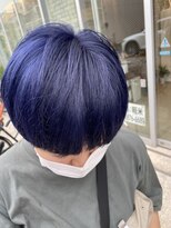 アデプト 金町店(adept)&nbsp;【adept金町 軽米スタイル】ネイビーブルー×ショートヘア