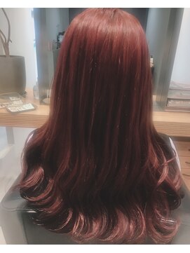 イレン(IREN.) 艶髪カラー