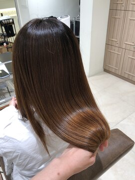 フォルテロゼ 横浜(FORTE rose) ダークグレージュ、ミントベージュ、大人ガーリー、タンバルモリ