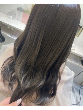 レビジュヘアー(LEVIJU HAIR) カーキグレージュ♪