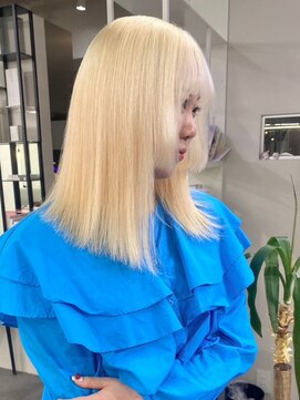 ベレーザ 渋谷(BELEZA) 5734ニュアンスカラー艶髪ハイトーンシルキーベージュオンブレ