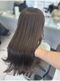 透明感抜群グレージュカラー