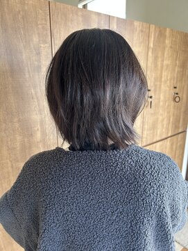 アクアリップル(aqua ripple) 透明感大人スッキリボブ