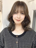 シンク オモテサンドウ(sync omotesando) アッシュグレージュ/グレージュカラー/くびれヘア/ぱっつん前髪